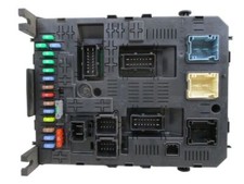 Fuse box fits d'occasion  Expédié en Belgium