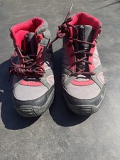 Chaussures femme marche d'occasion  Langoiran
