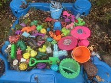 Sandspielzeug set bunt gebraucht kaufen  Isernhagen