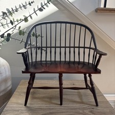 Banco Windsor Barrel Back Settee Miniatura para Bonecas/Exibição ANTIGO 13” de Largura. comprar usado  Enviando para Brazil