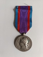 Médaille societe académique d'occasion Médaille societe académique d'occasion  Contes