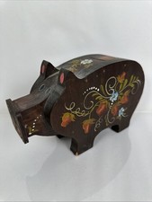 Cofrinho de porco vintage de madeira pintado à mão floral de morango comprar usado Cofrinho de porco vintage de madeira pintado à mão floral de morango comprar usado  Enviando para Brazil