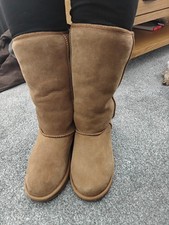 Emu australia women for sale  BARNOLDSWICK
