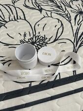 Caixa e fita Dior. Veja fotos. Confira meu armário para mais itens. comprar usado  Enviando para Brazil