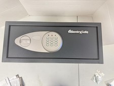 SentrySafe com trava de teclado digital cofre de aço com forro interno e kit de parafusos comprar usado  Enviando para Brazil