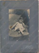 Ritratto bambina seduta usato  Cremona