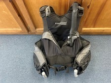 Women aqua lung for sale  Santa Clara