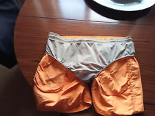 Costume pantaloncino arancione usato  Coriano