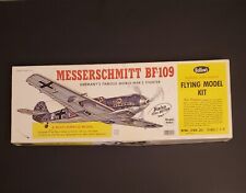 Guillow's Messerschmitt BF 109 24-3/8" ws. Preparado para facilitar. Veja fotos. comprar usado  Enviando para Brazil