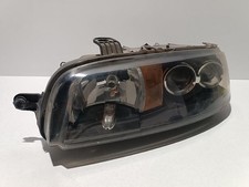 Faro anteriore sinistro usato  Italia