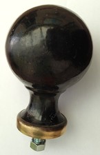ancienne boule de rampe d'escalier bronze et fonte émaillé Noire poids 1,4 kg, usado comprar usado  Enviando para Brazil
