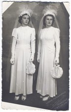 Ritratto spose gemelle usato  Italia