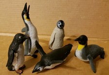 Penguin figures rockhopper for sale  COVENTRY