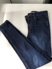 Jean levis femme d'occasion  Hégenheim