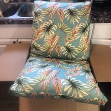 Makimoo outdoor dining for sale  Elyria