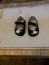 Chaussure neuve noire d'occasion  La Chapelle-en-Vercors