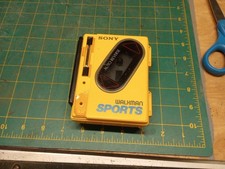 Sony walkman sports d'occasion  Expédié en Belgium