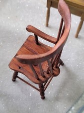 Dollhouse furniture lot for sale  Coalport