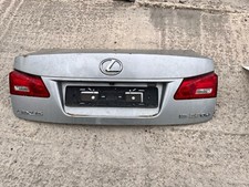 Cofano posteriore lexus usato  Bari