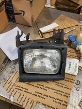 Passenger right headlight for sale  Bridgeport