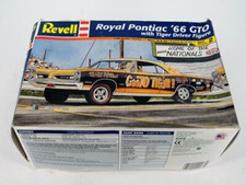 Revell 4167 kit usato  Milano