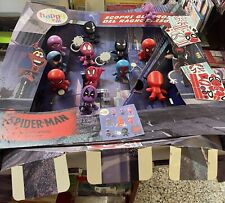 Diorama donald spiderman usato  Verretto