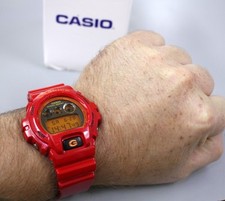 Relógio Casio G-SHOCK Crazy Colors vermelho - DW-6900CB comprar usado  Enviando para Brazil