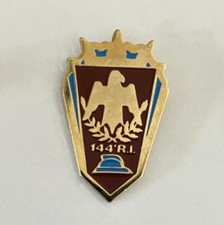 Pin insigne militaire d'occasion  Aizenay