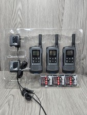Motorola Solutions Portable FRS T200TP Talkabout 22 canais pacote com 3 recarregáveis comprar usado  Enviando para Brazil