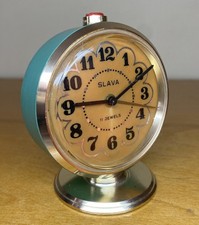 Relógio despertador verde soviético "eslava" vintage 1980, URSS — clássico mecânico #12825, usado comprar usado Relógio despertador verde soviético "eslava" vintage 1980, URSS — clássico mecânico #12825, usado comprar usado  Enviando para Brazil