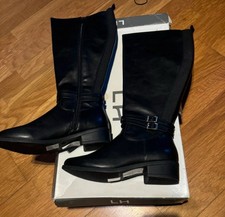 Paire bottes neuves d'occasion  Fontaine-le-Bourg