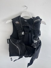 Buoyancy compensators scuba for sale  CHOPPINGTON
