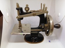 Macchina cucire miniatura usato  Campolongo Tapogliano