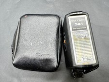 Flash fotocamera elettronica usato  Spedire a Italy