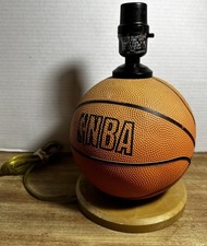 Abajur de mesa Spalding NBA basquete vintage - Funciona - Usado comprar usado  Enviando para Brazil