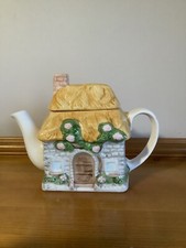 Cute cottage house for sale  SLOUGH