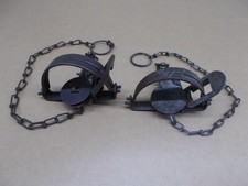 2 armadilhas de salto de mola de bobina única. comprar usado  Enviando para Brazil