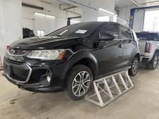 Conjunto de farol esquerdo usado serve: Chevrolet Sonic 2018 esquerdo grau A comprar usado  Enviando para Brazil