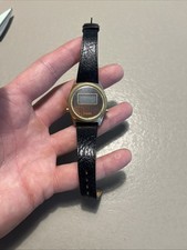Montre digitale vintage d'occasion  France