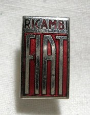 distintivo fiat vintage usato distintivo fiat vintage usato San Giorgio a Cremano