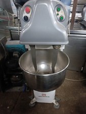Impastatrice braccia tuffanti usato  Giugliano in Campania
