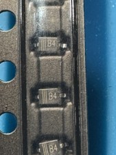 2pezzi mbr0540ws sod323 usato  Italia