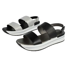 Sandálias femininas Elle Sport alça dupla fita adesiva: F12134 comprar usado Sandálias femininas Elle Sport alça dupla fita adesiva: F12134 comprar usado  Enviando para Brazil