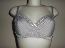 Soutien gorge gris d'occasion  Hautmont