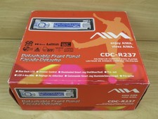Vecchio stereo autoradio usato  Salerno