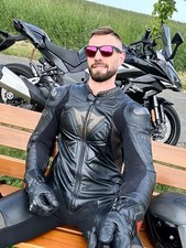 Dainese lederkombi 52 gebraucht kaufen  Leipzig
