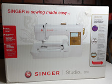 Usado, Máquina de bordar computadorizada Singer Studio S10 design embutido 230071 fontes comprar usado  Enviando para Brazil