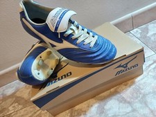 Scarpe mizuno blu usato  Messina