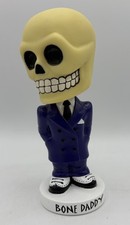 Terno Funko Wacky Wobbler Bone Daddy roxo 1999 Bobblehead brilho no escuro comprar usado  Enviando para Brazil