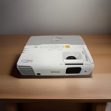 Projetor Epson PowerLite 95 - H383A - 3LCD - Tempo de execução da lâmpada? Suavemente usado comprar usado Projetor Epson PowerLite 95 - H383A - 3LCD - Tempo de execução da lâmpada? Suavemente usado comprar usado  Enviando para Brazil